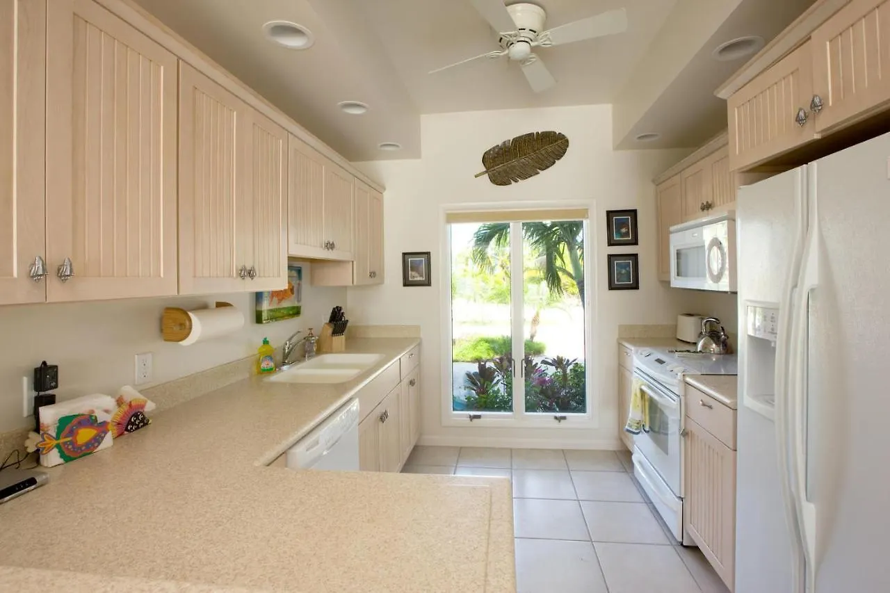 Kailypso By Grand Cayman Villas Driftwood Village Cayman Islands