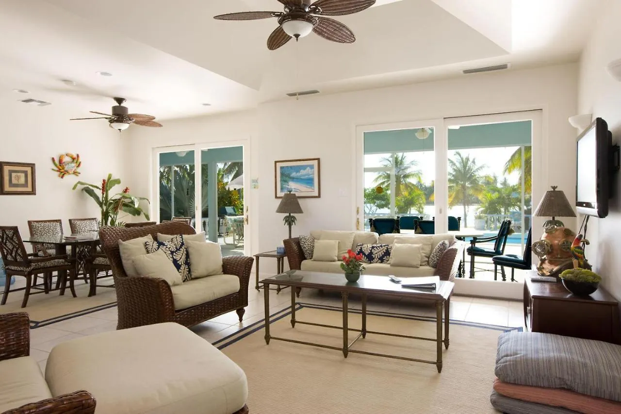 Kailypso By Grand Cayman Villas Driftwood Village 0*,