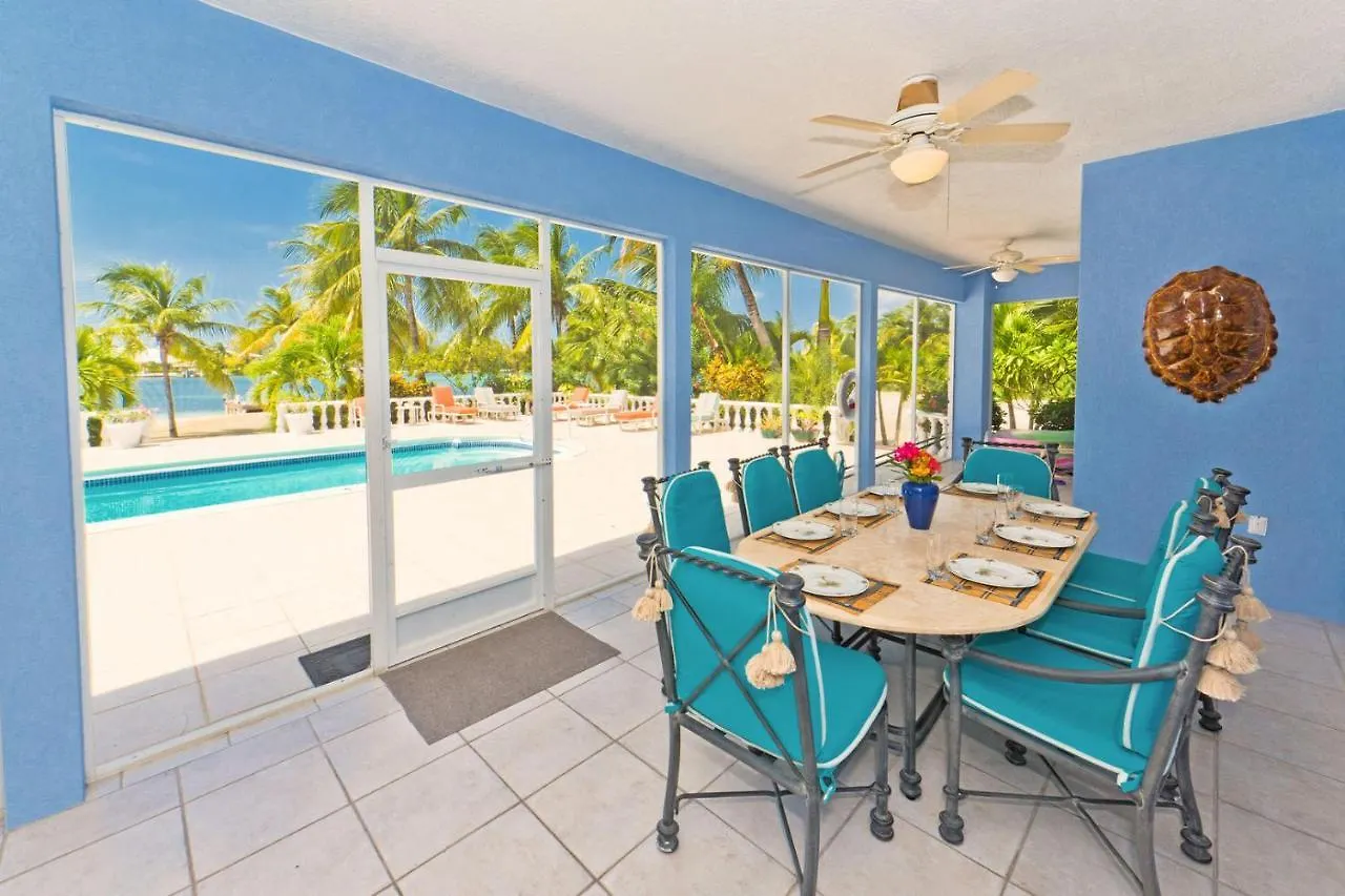 Holiday home Kailypso By Grand Cayman Villas Driftwood Village